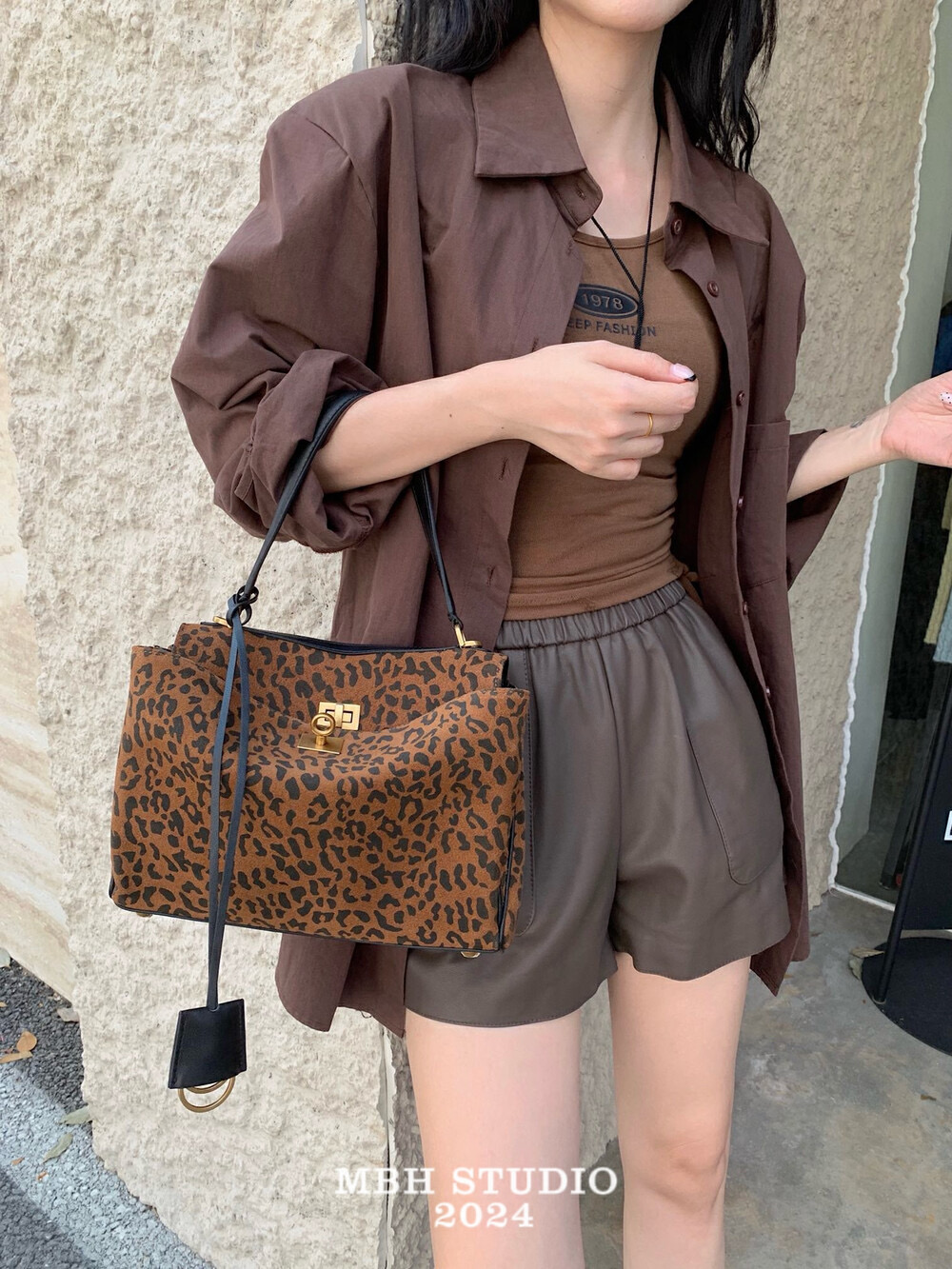 MBH Suede Patchwork Top Grain Leather Leopard Kelly Bag Lock Commuter Handbag with Charm and Shoulder Strap - Image 3