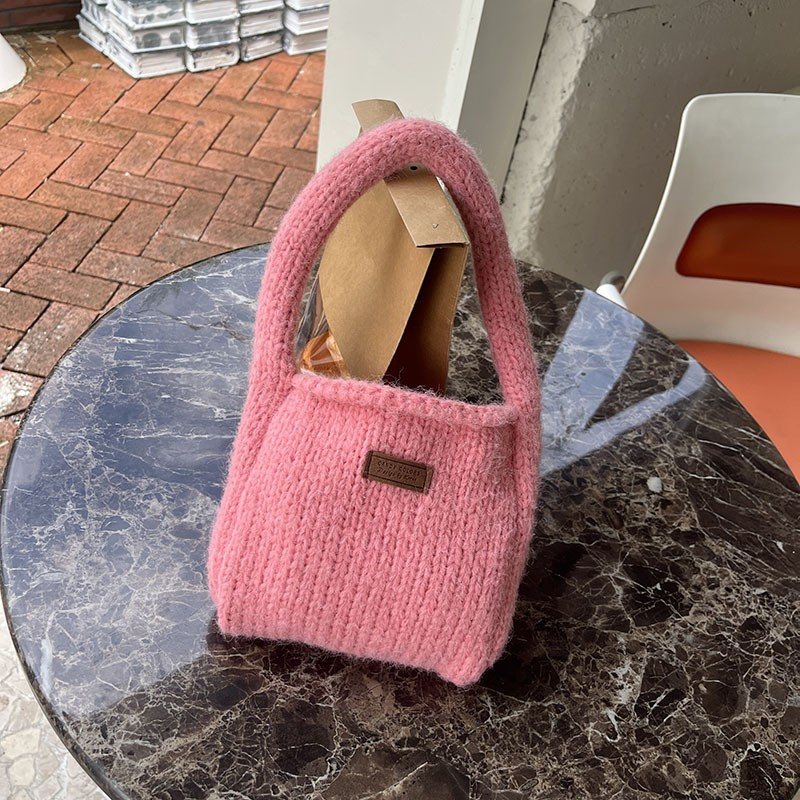 2024 Autumn Winter New Egg Korean Wool Knit Chunky Handheld Bag Solid Color Refined Handbag - Image 4