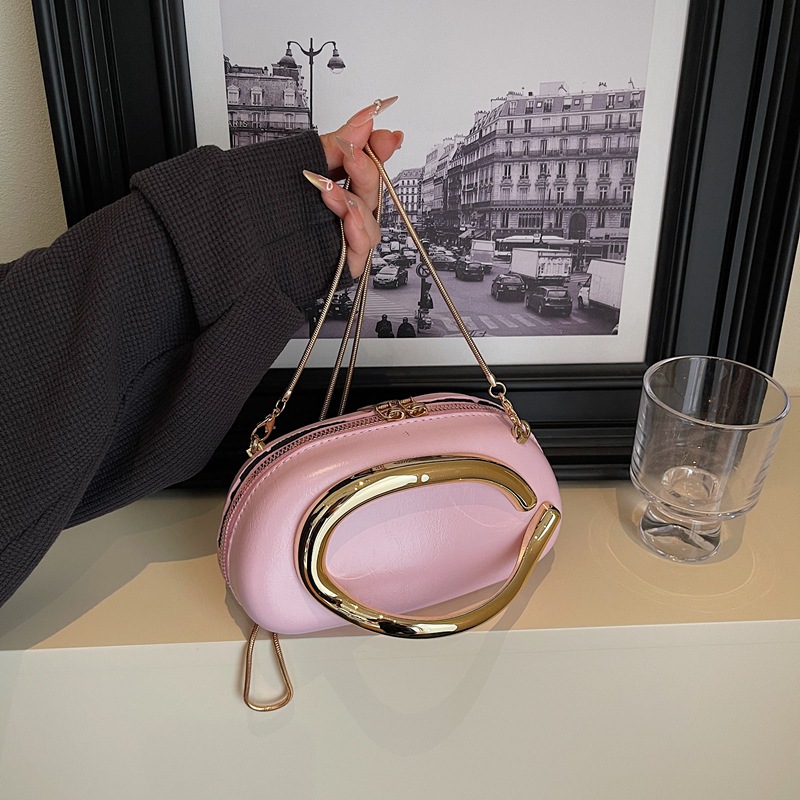 2025 Summer New Niche European American Trendy Retro Fashion High Beauty Metal Single Shoulder Crossbody Chain Clutch Bag - Image 4