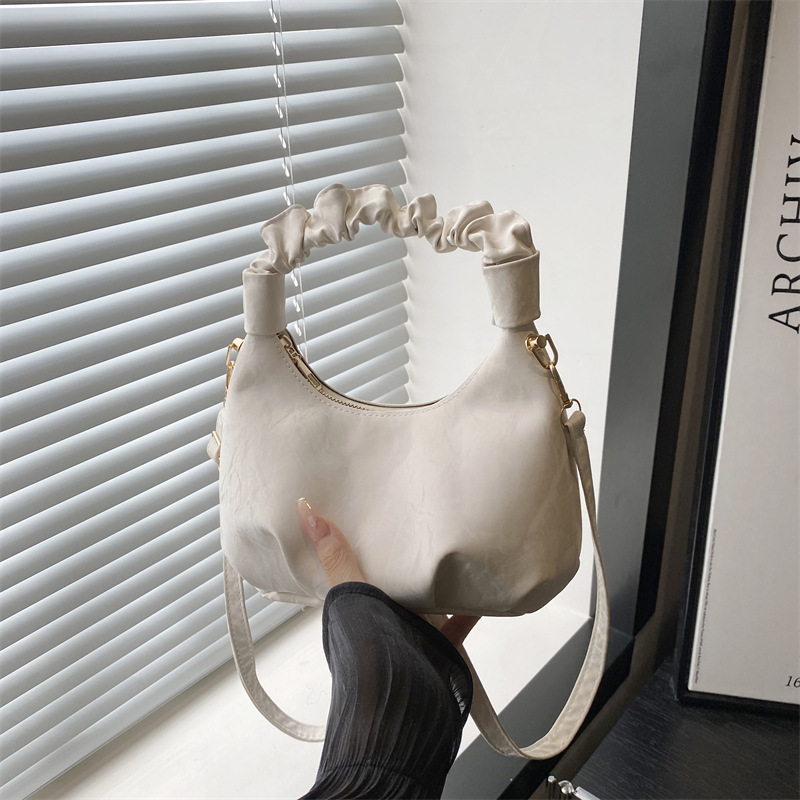 2025 Summer New Cloud Bag Pleated Small Handbag Shoulder Crossbody Bag High-End Cloud Small Bag